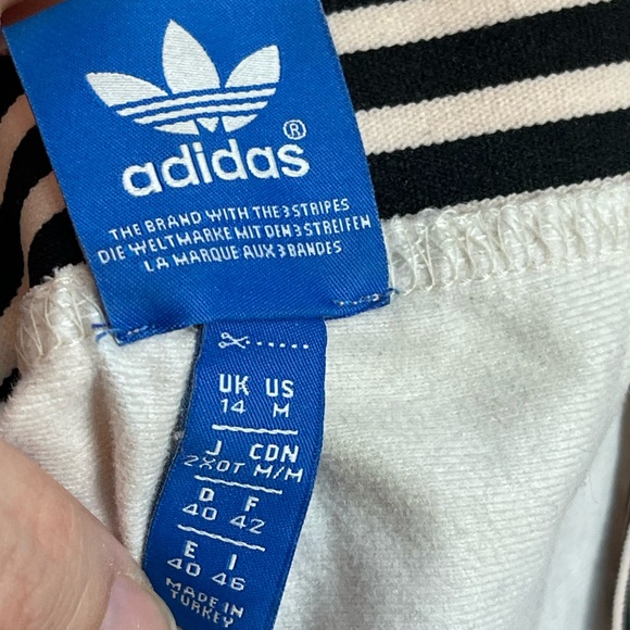 Adidas pastel rose running shorts vintage rose size medium - Picture 3 of 4